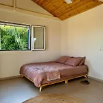 Ef Zin - Zaga House Koróni