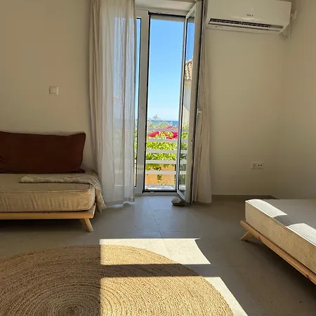 Ef Zin - Zaga House Ferienhaus