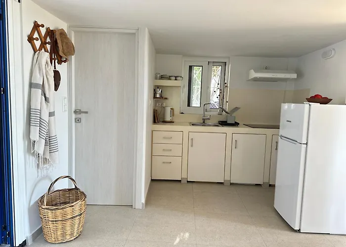 Ef Zin - Zaga House Hébergement de vacances Koróni